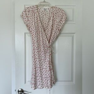 Perfect condition cherry print reformation wrap dress